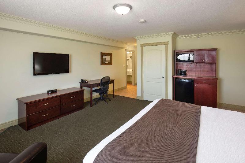 스탠다드 룸 킹사이즈 침대, Quality Inn & Suites