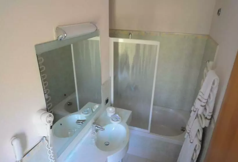 اتاق استاندارد, Residence Mondial