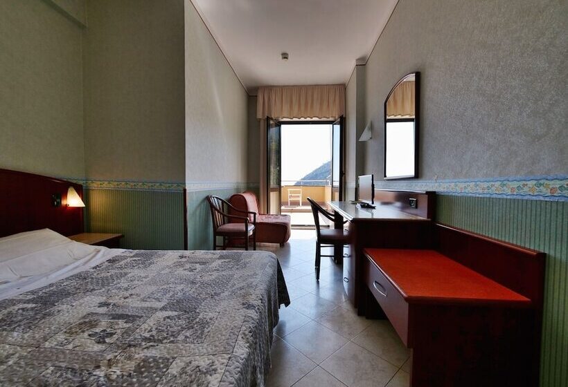 غرفة قياسية, Residence Mondial