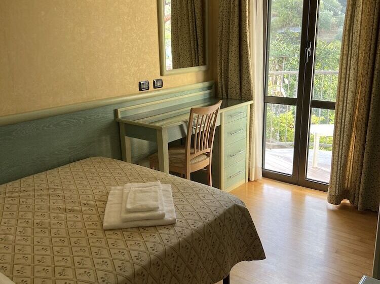 غرفة كومفورت فردية, Residence Mondial