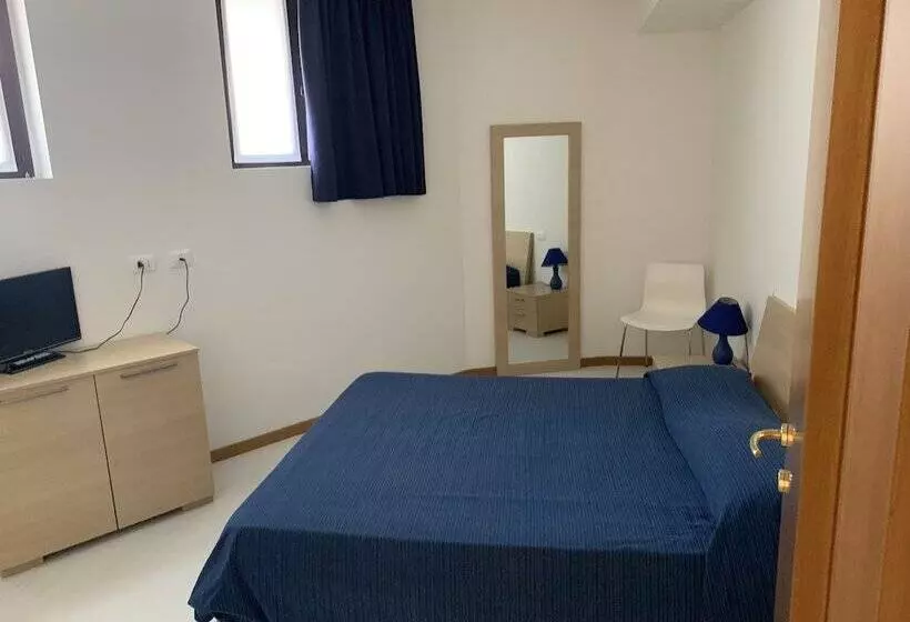 اتاق استاندارد چهار تخته, Residence Mondial