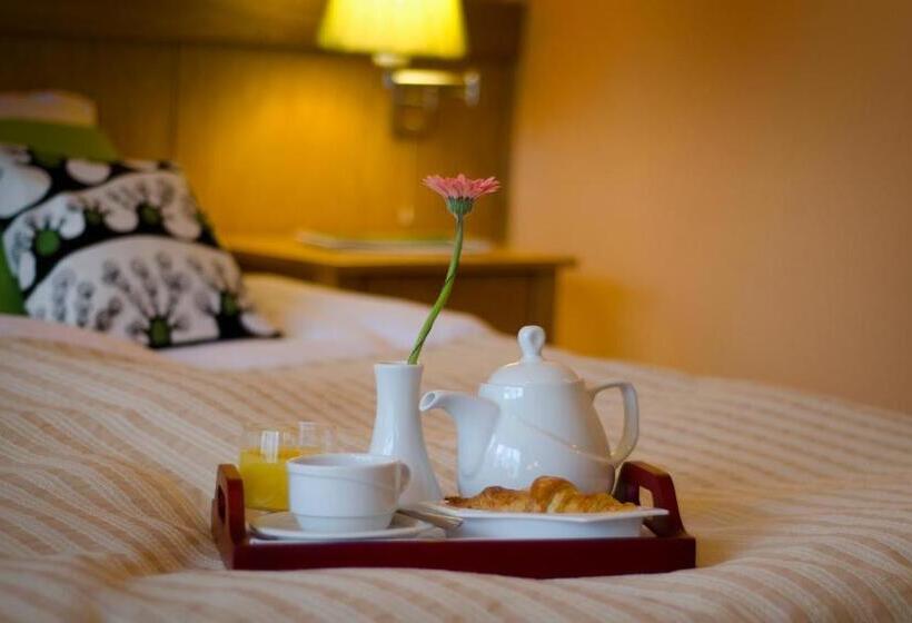 غرفة بريميوم, Restaurant Gonduzo