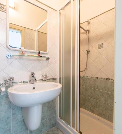 バルコニー付きシングルスタンダードルーム, Sant'angelo