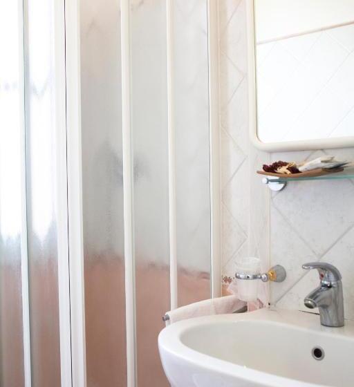 バルコニー付きスタンダードトリプルルーム, Sant'angelo