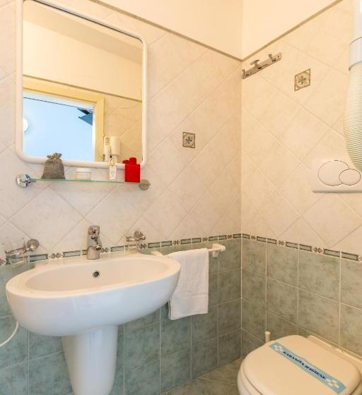 バルコニー付スタンダード4ベッドルーム, Sant'angelo