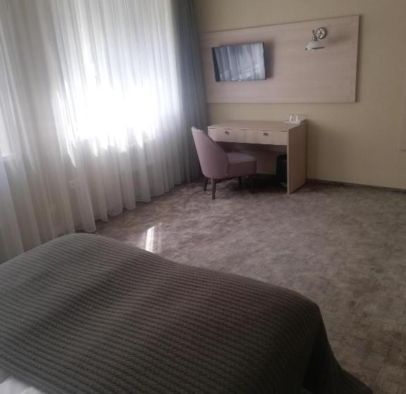 سوییت, Senas Namas