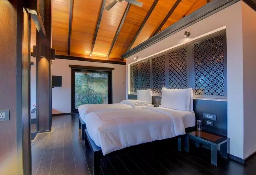 スーペリアキャビン, Taj Madikeri Resort & Spa Coorg