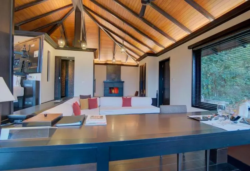 １ベッドルームのプレミアムビラ, Taj Madikeri Resort & Spa Coorg