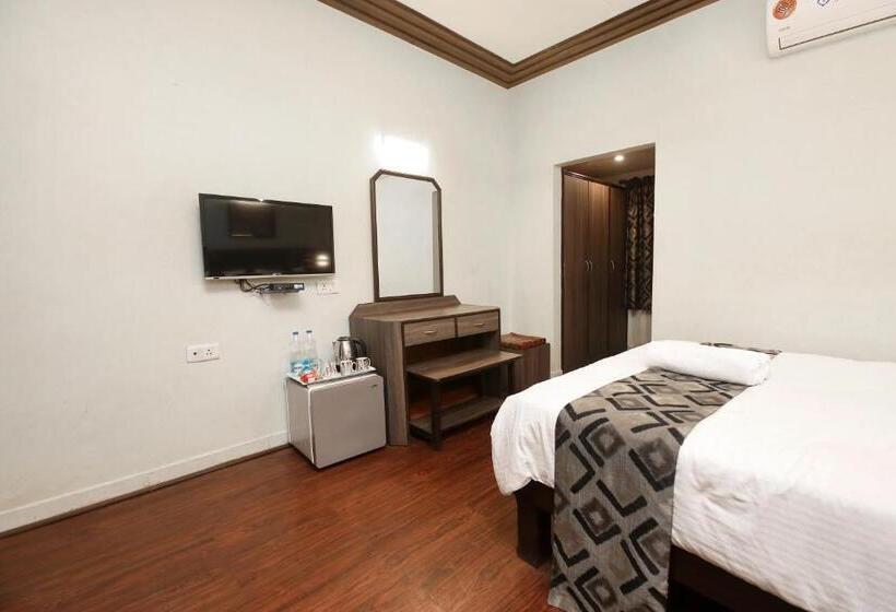 디럭스 룸, Westend