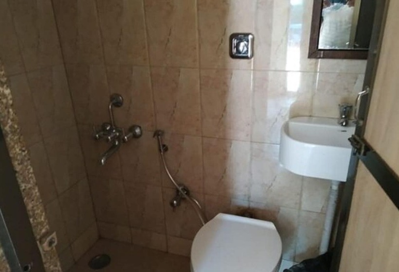 Standard Tent, Westend