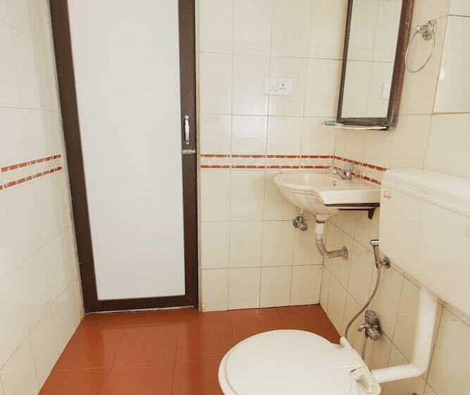 디럭스 룸, Westend