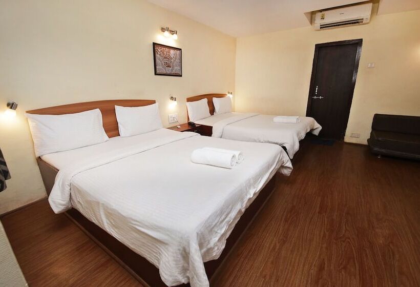 디럭스 패밀리 룸, Westend