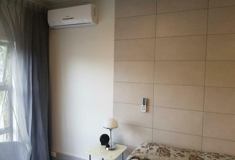 Студия Deluxe, Amethyst Court Motor Lodge
