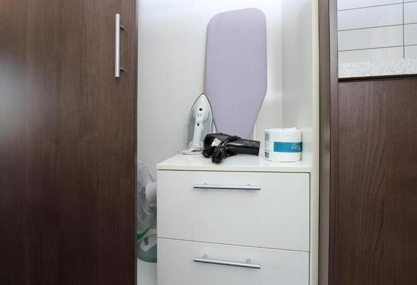 Люкс 2 Спальни, Amethyst Court Motor Lodge