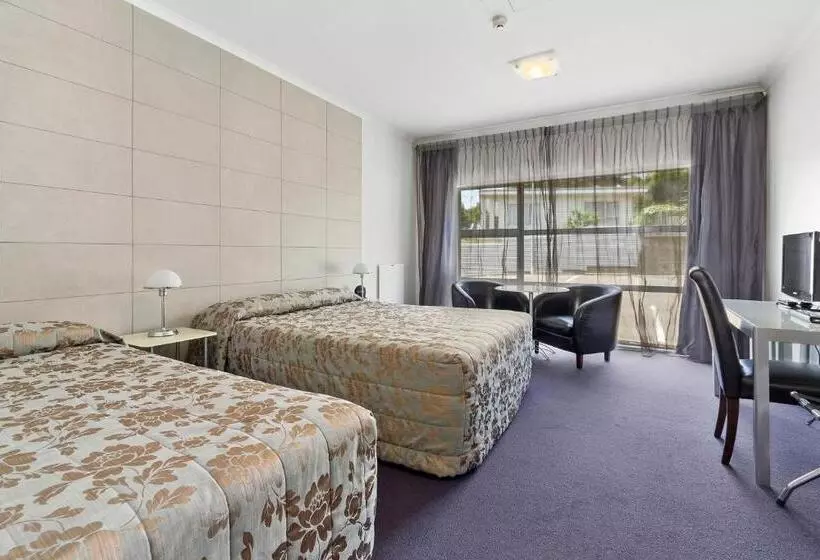 エクゼクティブワンルーム, Amethyst Court Motor Lodge