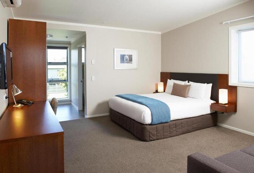 Студия Стандарт, Argent Motor Lodge