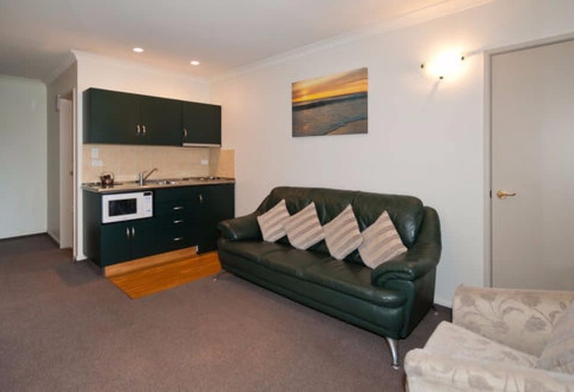 استودیوی استاندارد, Colombo In The City