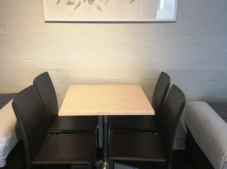 חדר סטנדרט, Nicholas Royal Motel  No Pets Allowed