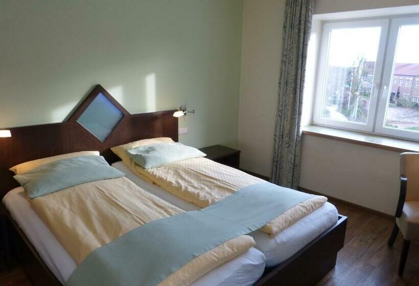 Номер Стандарт, Evering