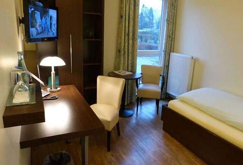 غرفة قياسية فردية, Evering