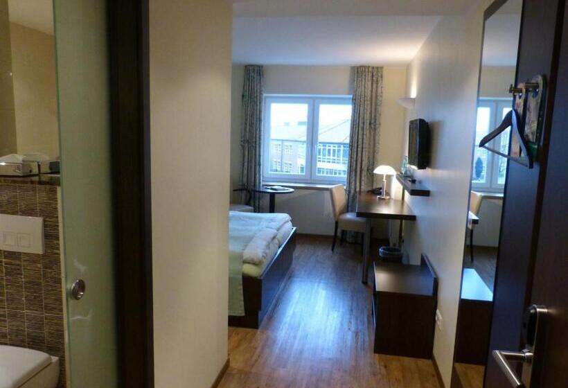 غرفة قياسية, Evering