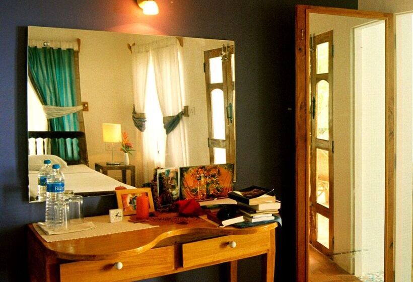 سوییت با چشمانداز باغ, The Oceano