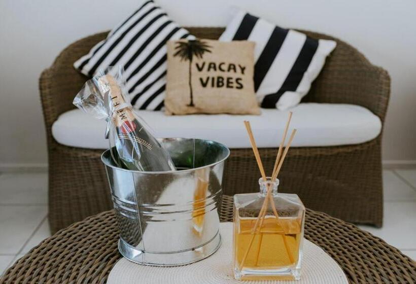 ویلای 1 خوابه, The Passage Villas