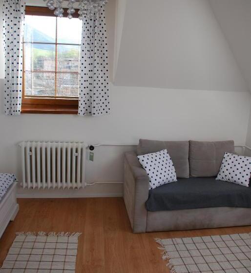 غرفة قياسية, Kúzelná špajza