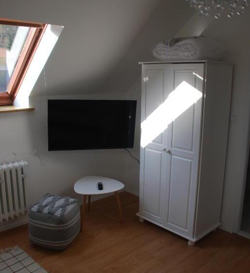 غرفة قياسية, Kúzelná špajza