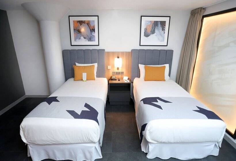 Номер Basic, Riu Plaza London Victoria