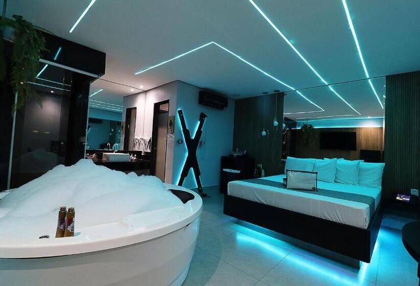 Suite avec Hydromassage, A2 Motel