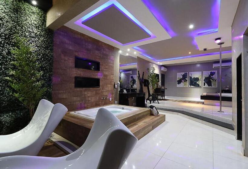 سوئیت پرزیدنت, A2 Motel