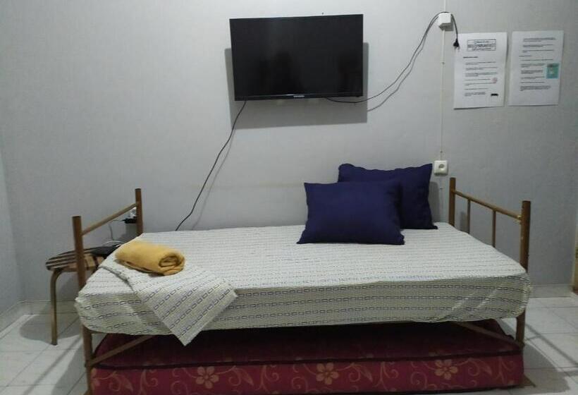 اتاق استاندارد سه تخته با بالکن, In The Heart Of Praia   Family B&b