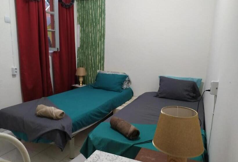 اتاق استاندارد, In The Heart Of Praia   Family B&b