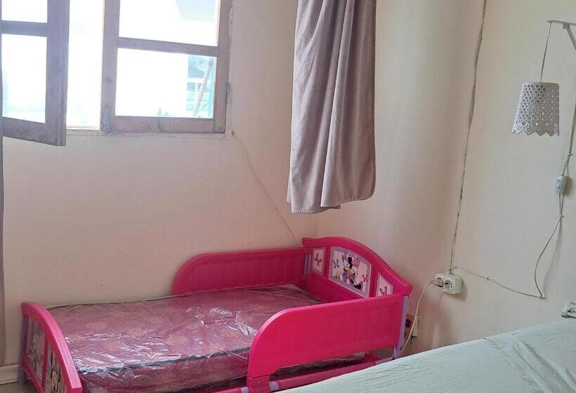 اتاق استاندارد با سرویس بهداشتی مشترک, In The Heart Of Praia   Family B&b