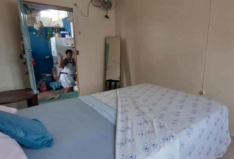 اتاق استاندارد با سرویس بهداشتی مشترک, In The Heart Of Praia   Family B&b