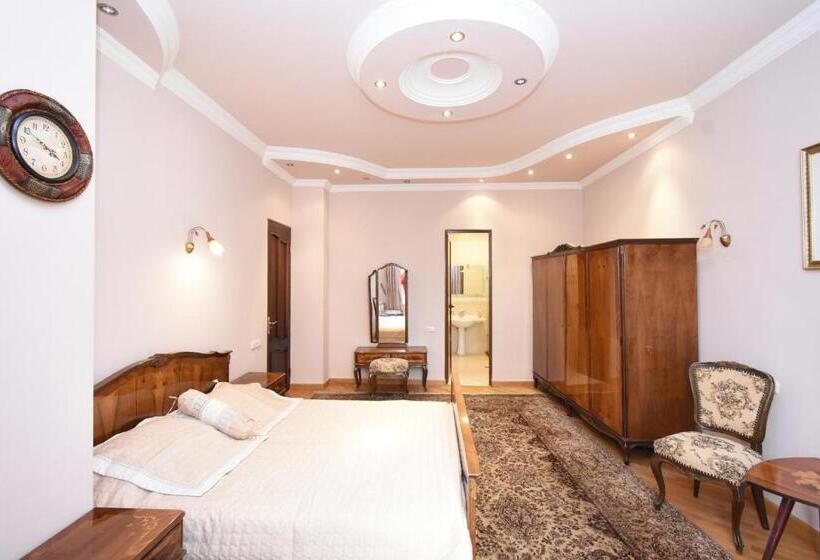 디럭스 룸, Guest House Yerevan