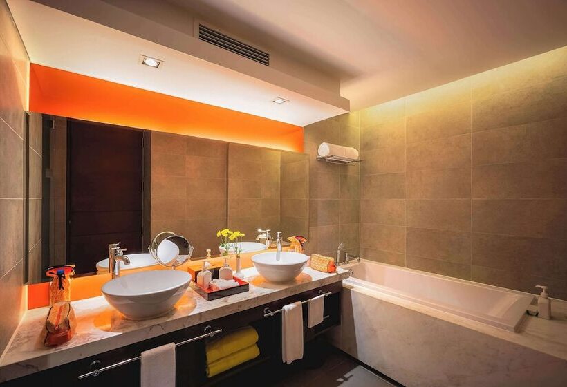 キングサイズベッドのジュニアスイート, Angsana Lang Co