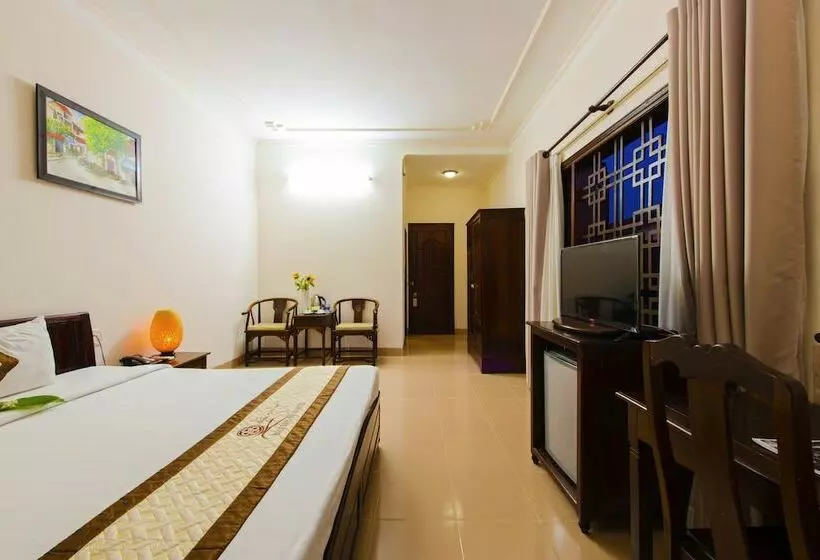 اتاق لوکس با بالکن, Bach Dang Hoi An