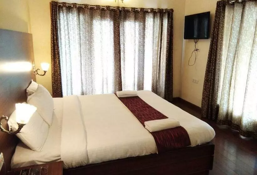 デラックスルーム, Berry Hills Resort