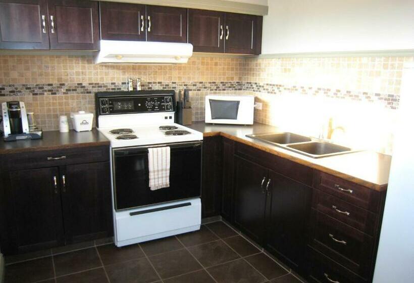 חדר סטנדרט עם מיטת קינג, Days Inn By Wyndham Golden