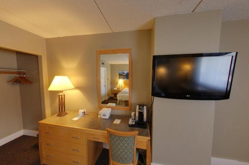 חדר סטנדרט עם מיטת קינג, Days Inn By Wyndham Golden