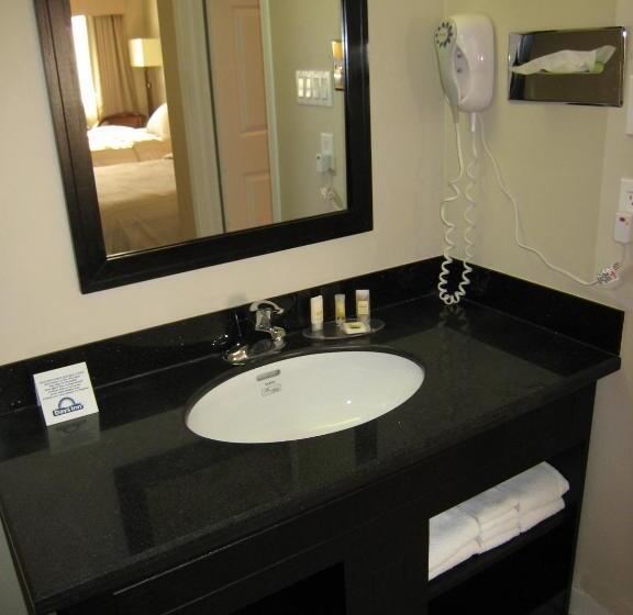 חדר סטנדרט, Days Inn By Wyndham Golden