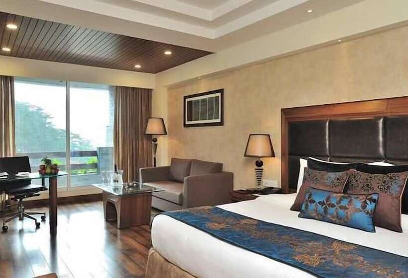 اتاق اجرایی, Marina Shimla First Designer Boutique