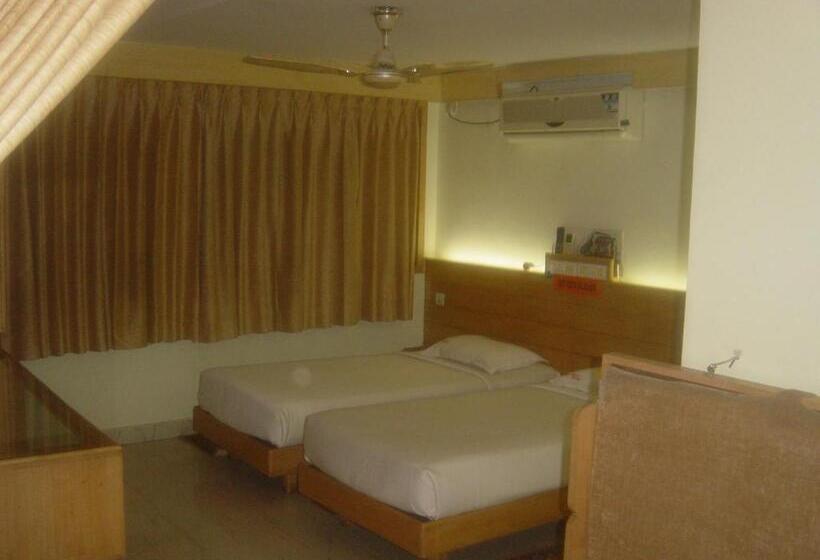 חדר דלוקס, Parklane