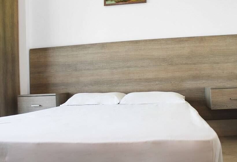 Camera Standard, Rebioz