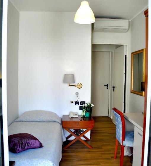 Номер Стандарт Индивидуальный, Regina