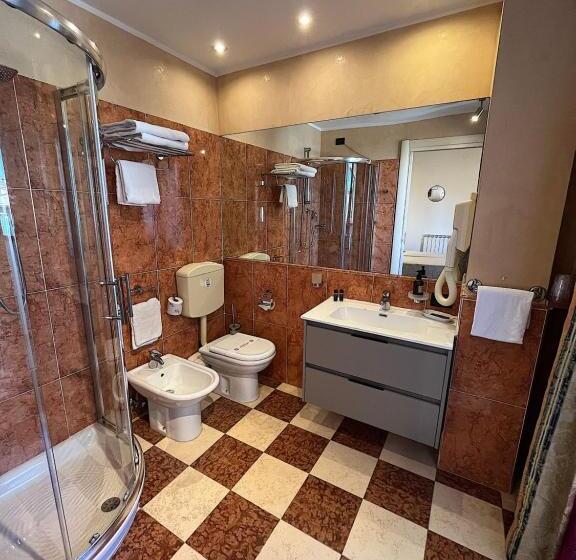 Номер Стандарт, Regina