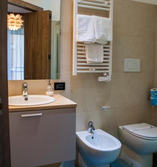 Номер Стандарт, Regina