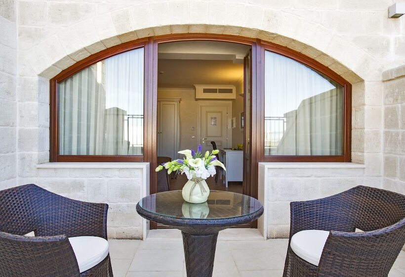 Номер Deluxe Вид на Море, Relais Masseria Caselli